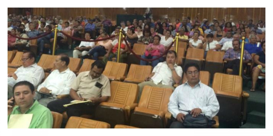 Jubilados del Poder Ejecutivo solicitan ante el Congreso local un incremento en sus prestaciones