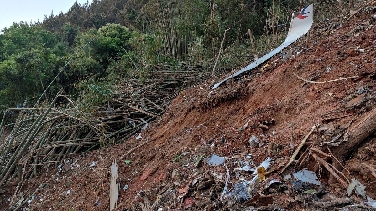 China identificó a las 132 víctimas de accidente aéreo
