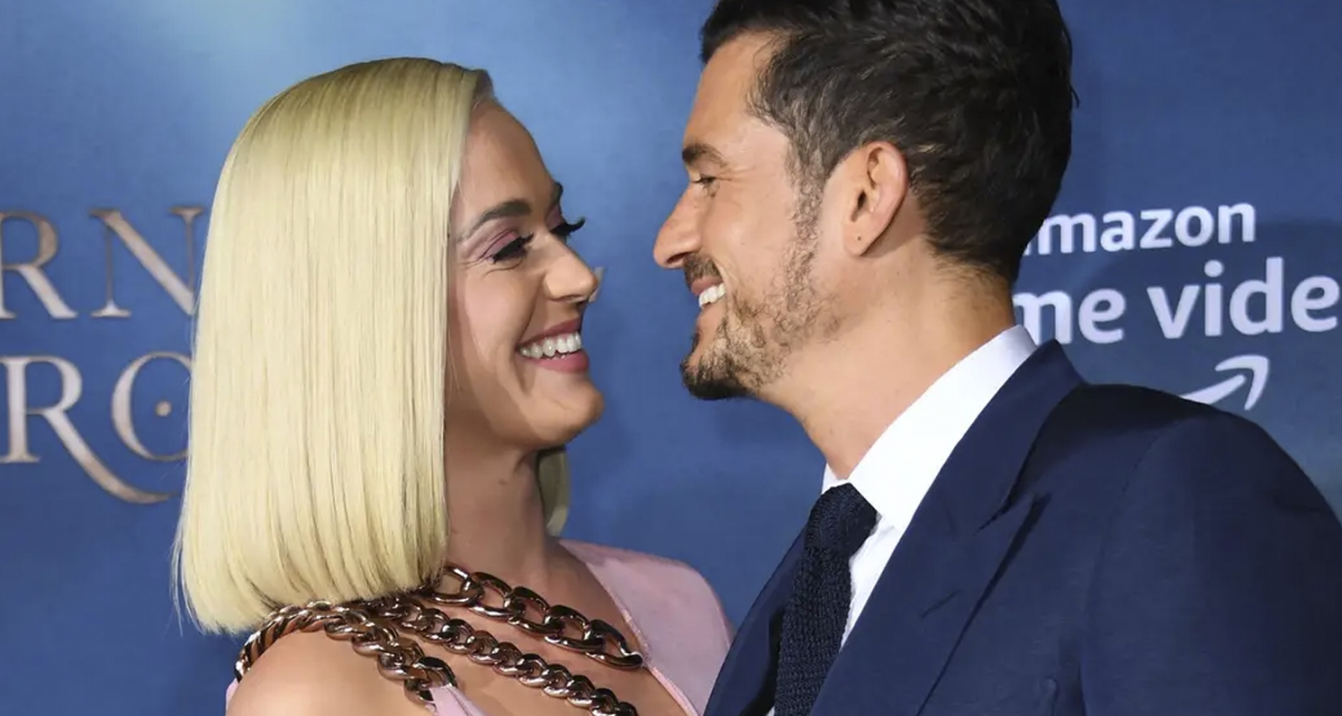 Pospone Katy Perry su boda por coronavirus