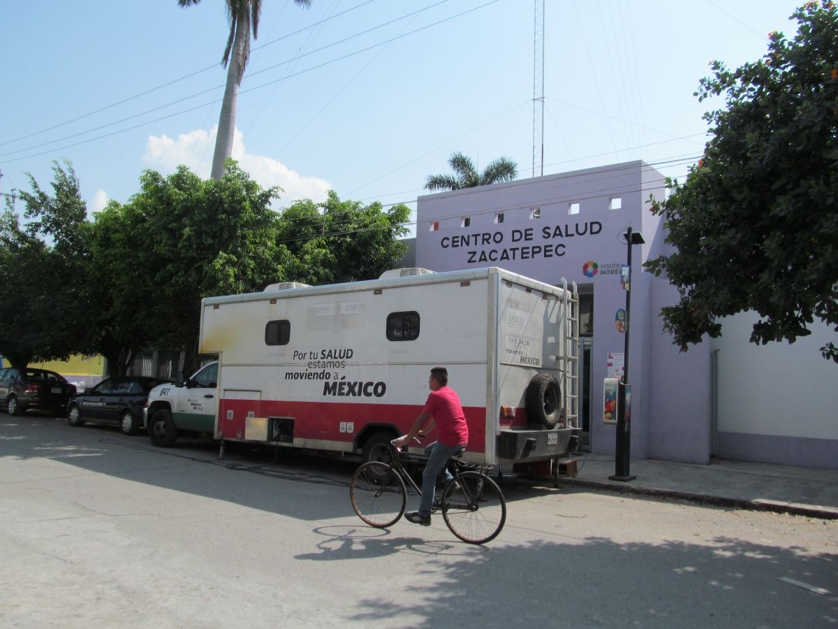 Unidad móvil sustituirá al Centro de Salud de Zacatepec temporalmente