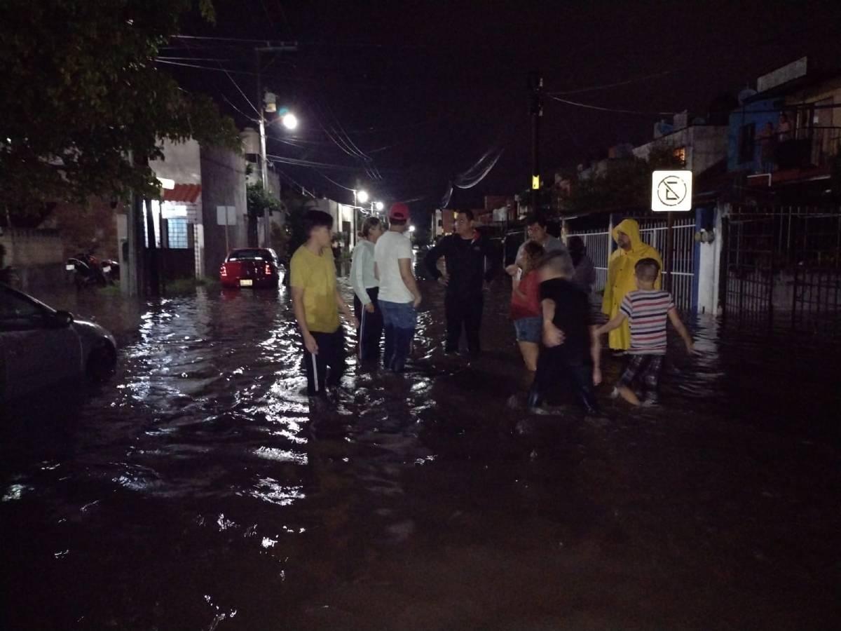 Intensa lluvia causó daños en municipios de la región sur