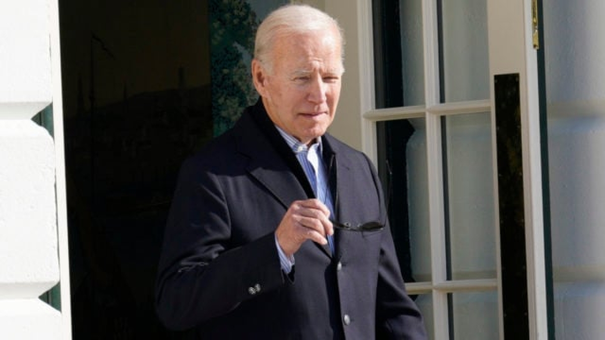 Biden inicia el tercer año de su mandato acosado por escándalo de documentos