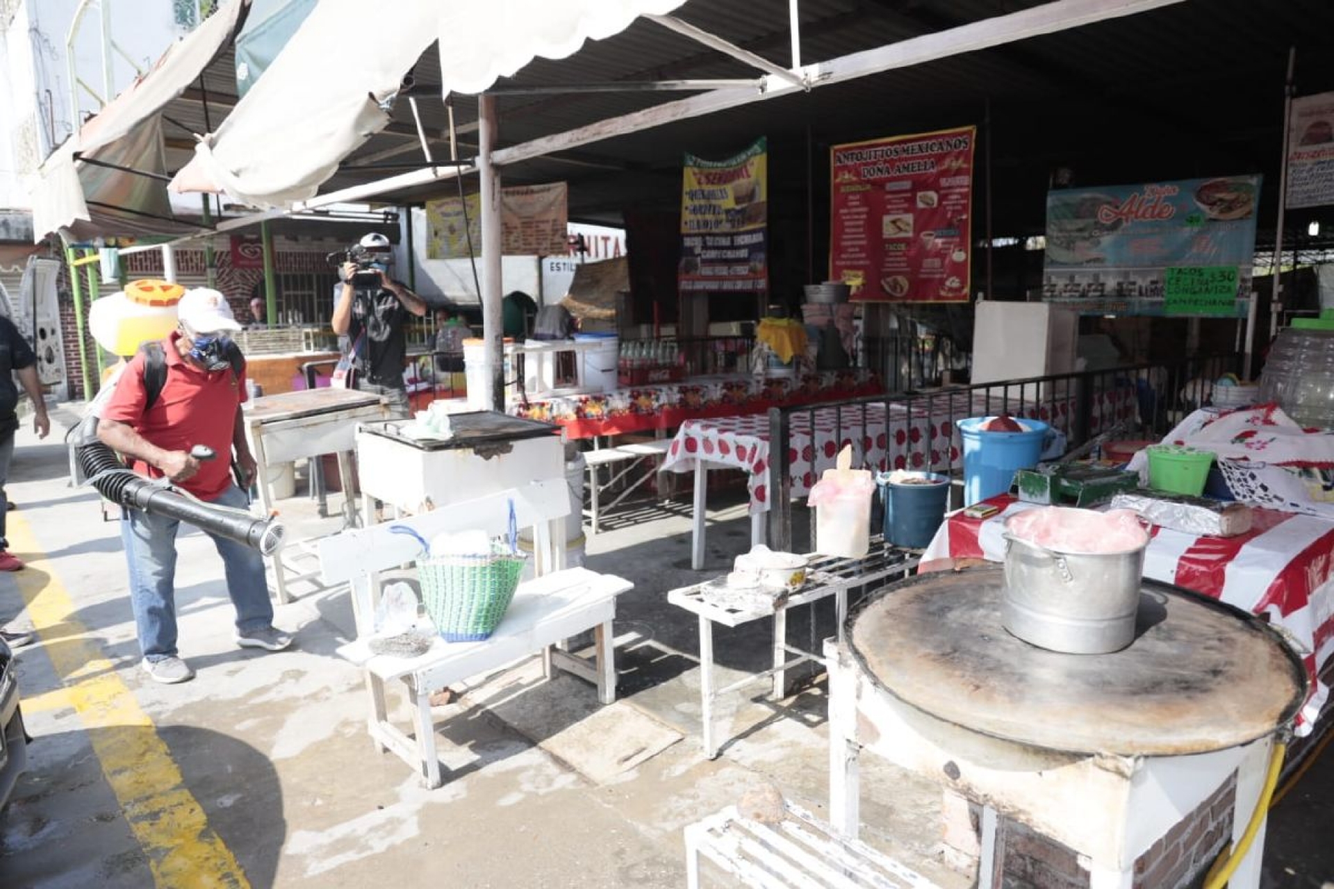 Realizan jornada de desinfección en mercados de Cocoyoc y Oaxtepec