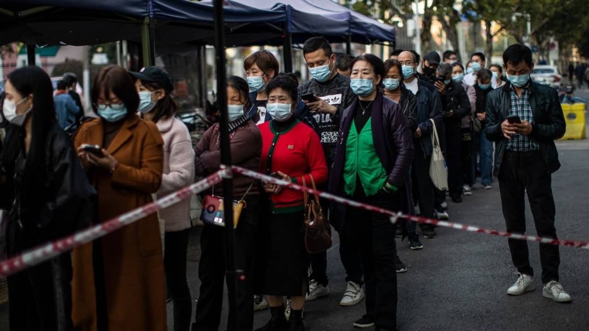 China detecta su primer caso de "Ómicron" de COVID