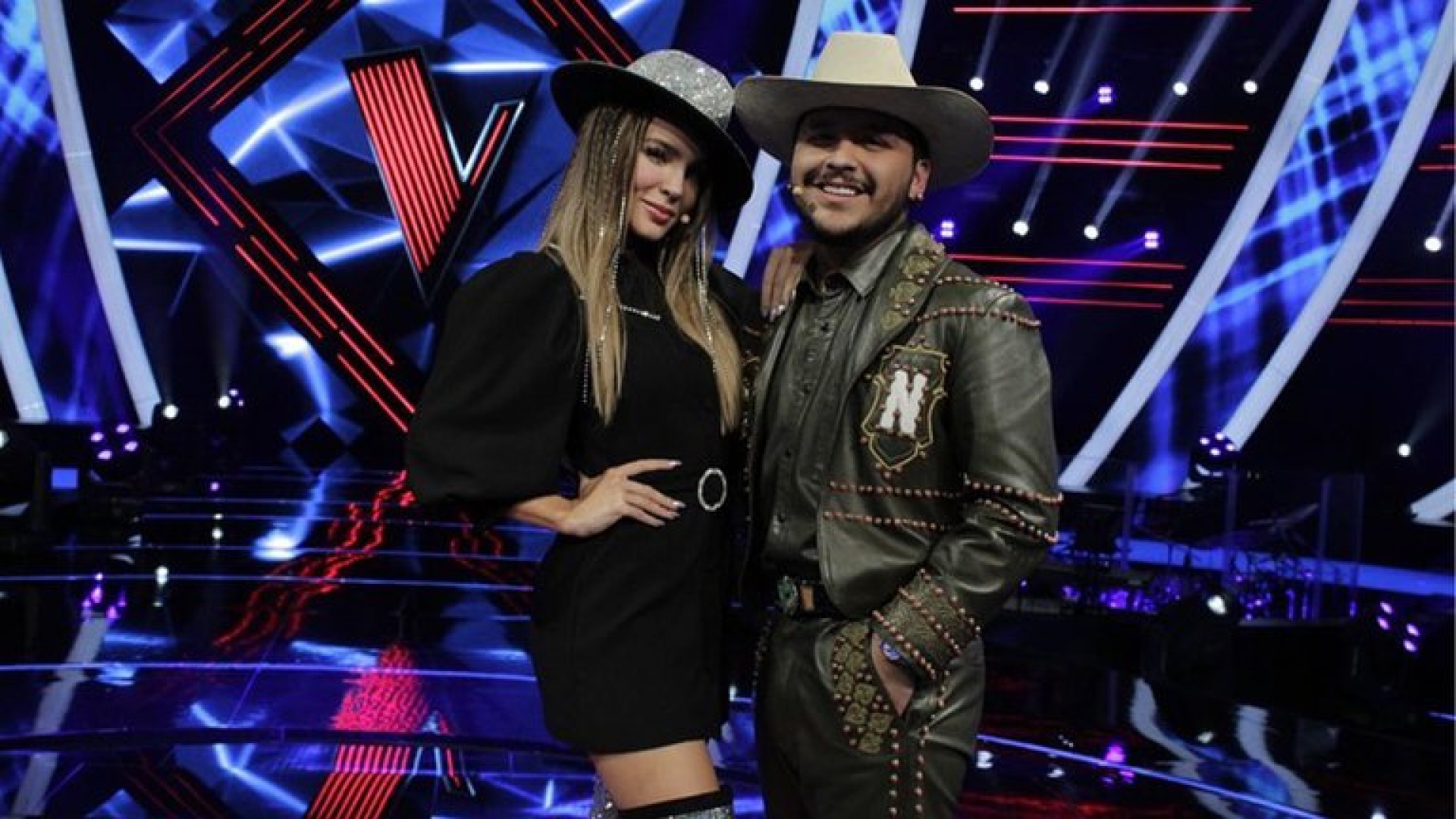 Christian Nodal confirma que es novio de Belinda