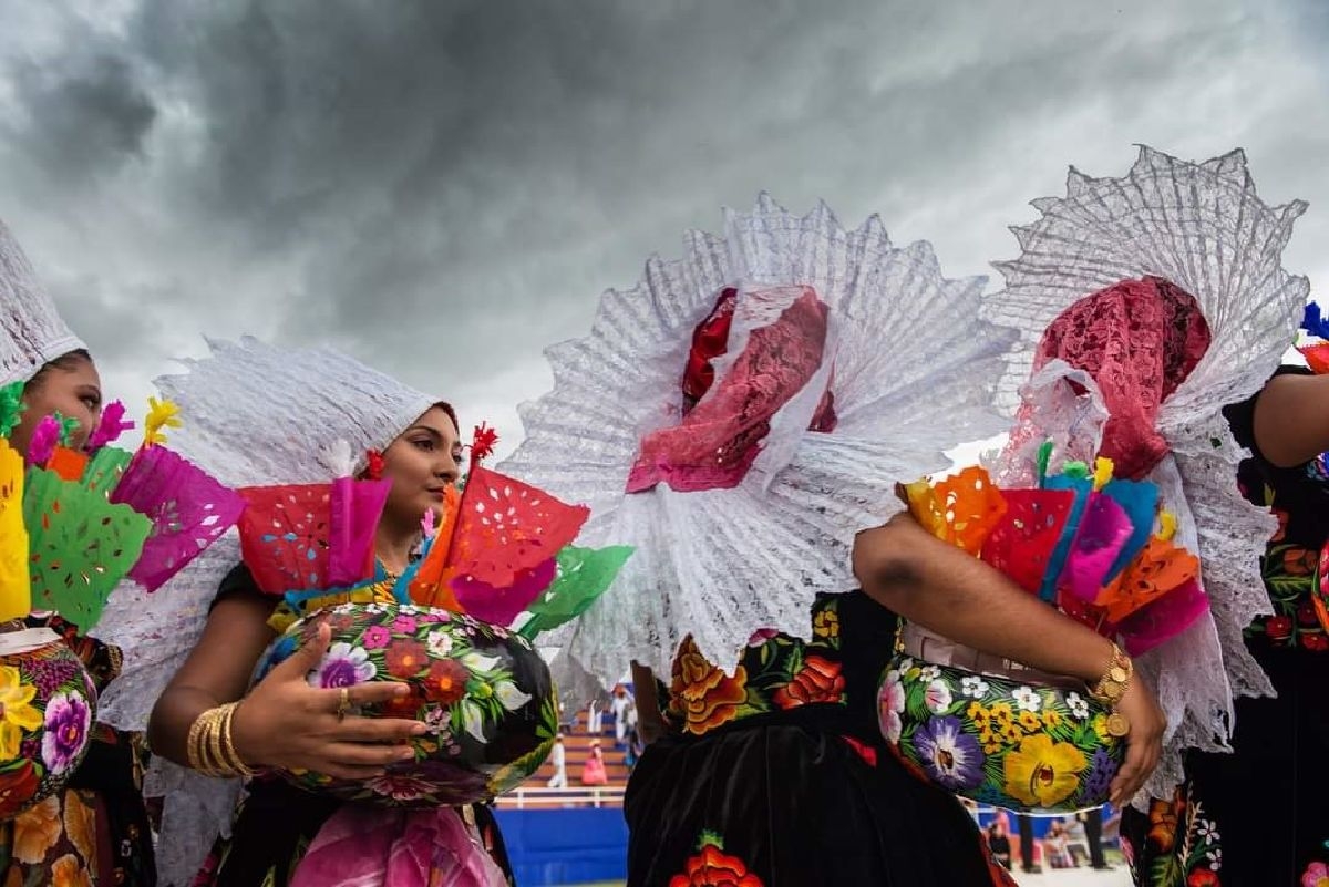 PRIMAVERA EN TLACOLULA