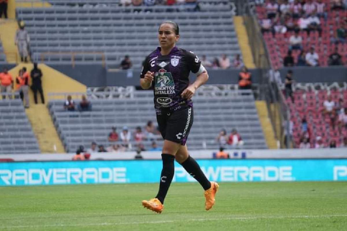 Mónica Ocampo y Karla Nieto avanzan a semifinales