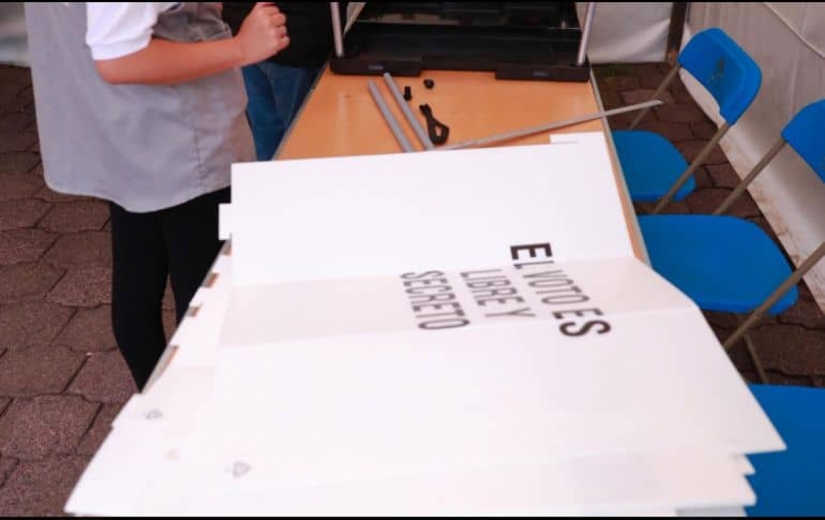 Arrojan cabezas humanas en dos mesas de votación en Tijuana