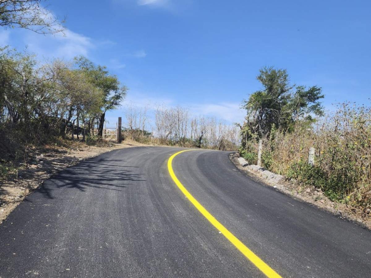 Concluye SOP rehabilitación de acceso a la localidad de Miahuatlán