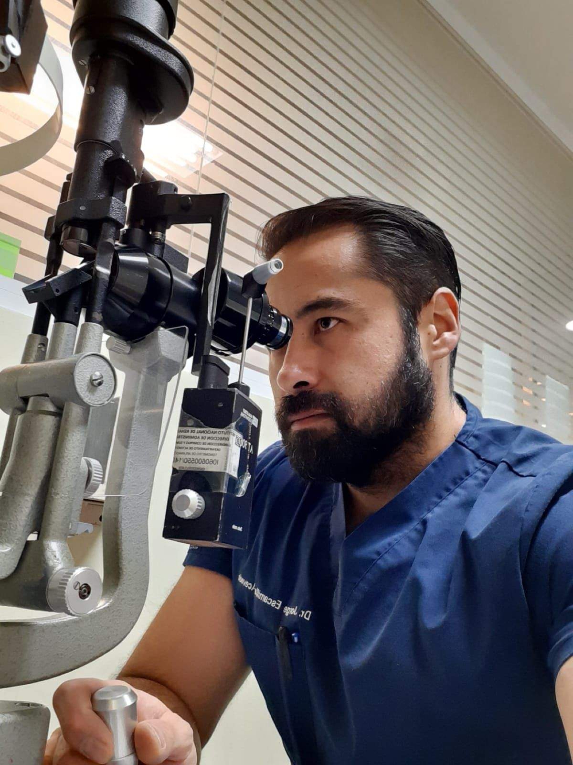 Doctor Jorge Escamilla: oftalmología con enfoque preventivo