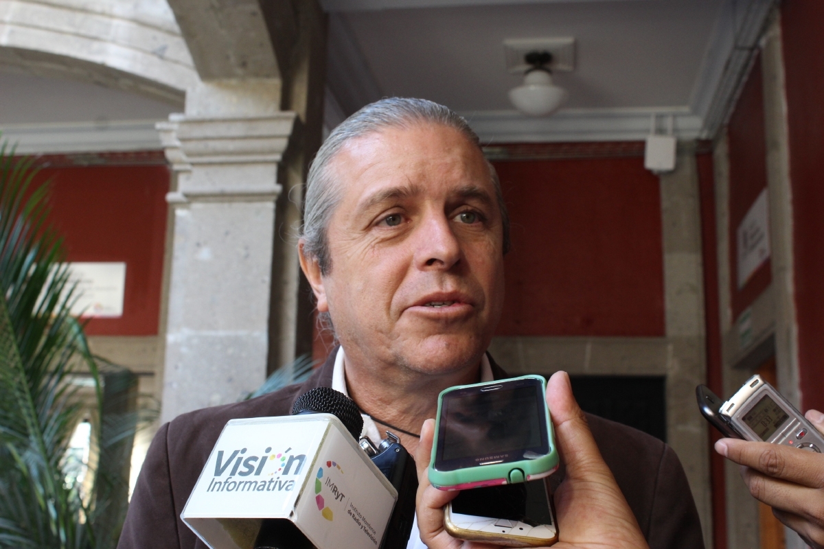 Verificentros, sin fecha para operar