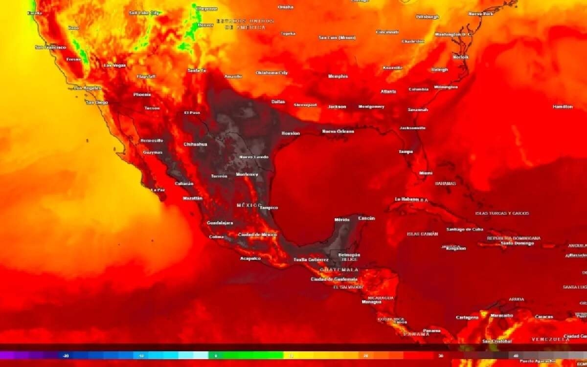 Reiteran llamado a mantenerse hidratados para evitar golpe de calor