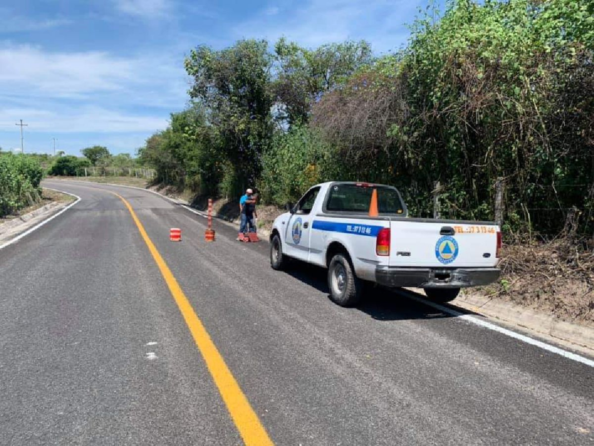 Detectan socavón en el libramiento Puente de Ixtla-Mazatepec