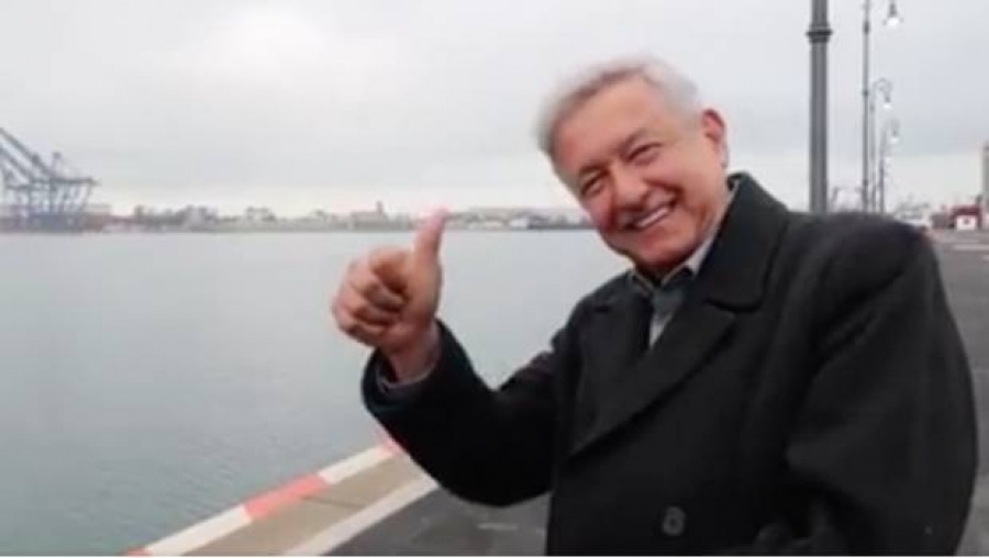 AMLO ya no es el 'Peje', es 'Andres Manuelovich'; se burla en video
