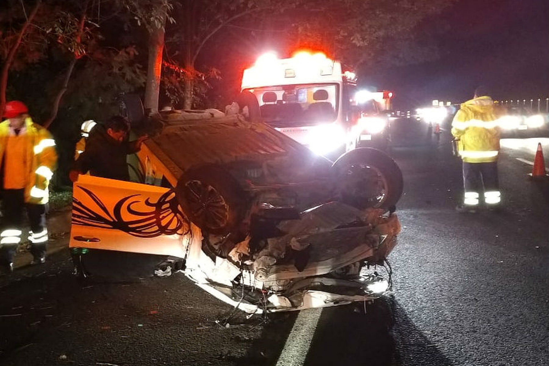 Se registra volcadura en la autopista México-Cuernavaca
