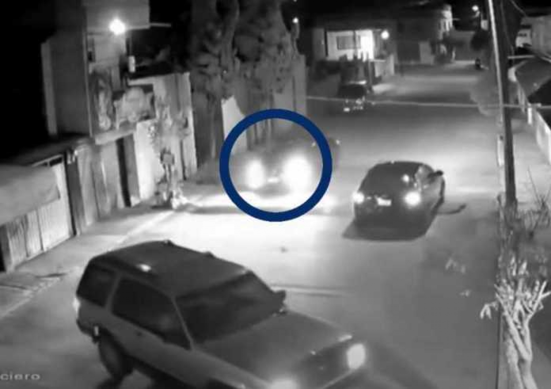 Con esta maniobra automovilista huye de robo en CDMX