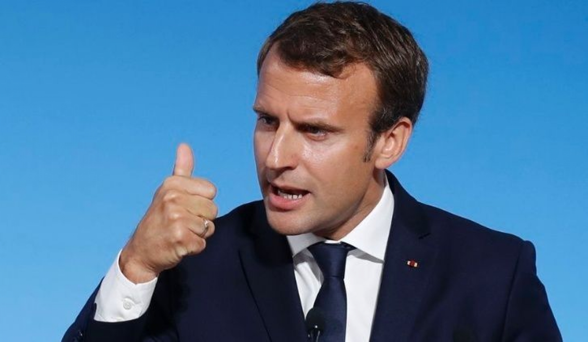 Macron insta a Australia a redoblar lucha contra cambio climático