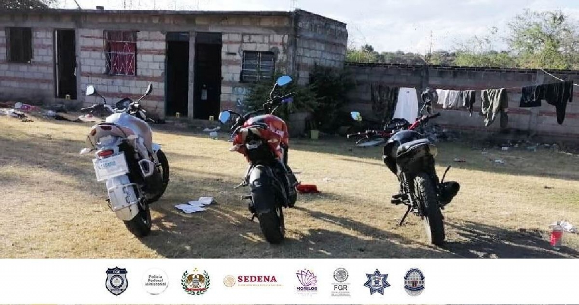 Hallan droga y armas en una casa de Amacuzac