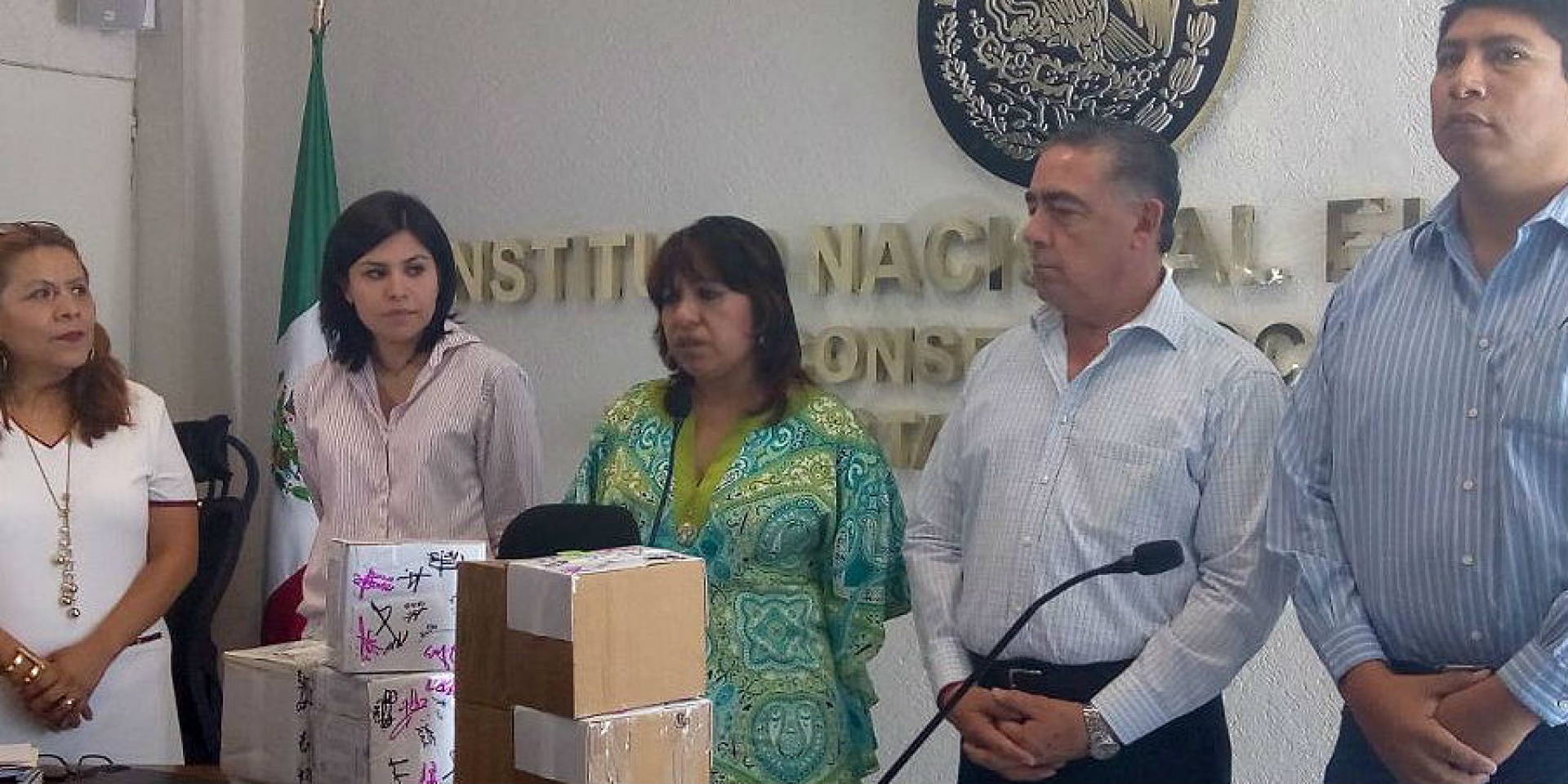 Resguarda INE dos mil 205 credenciales de elector