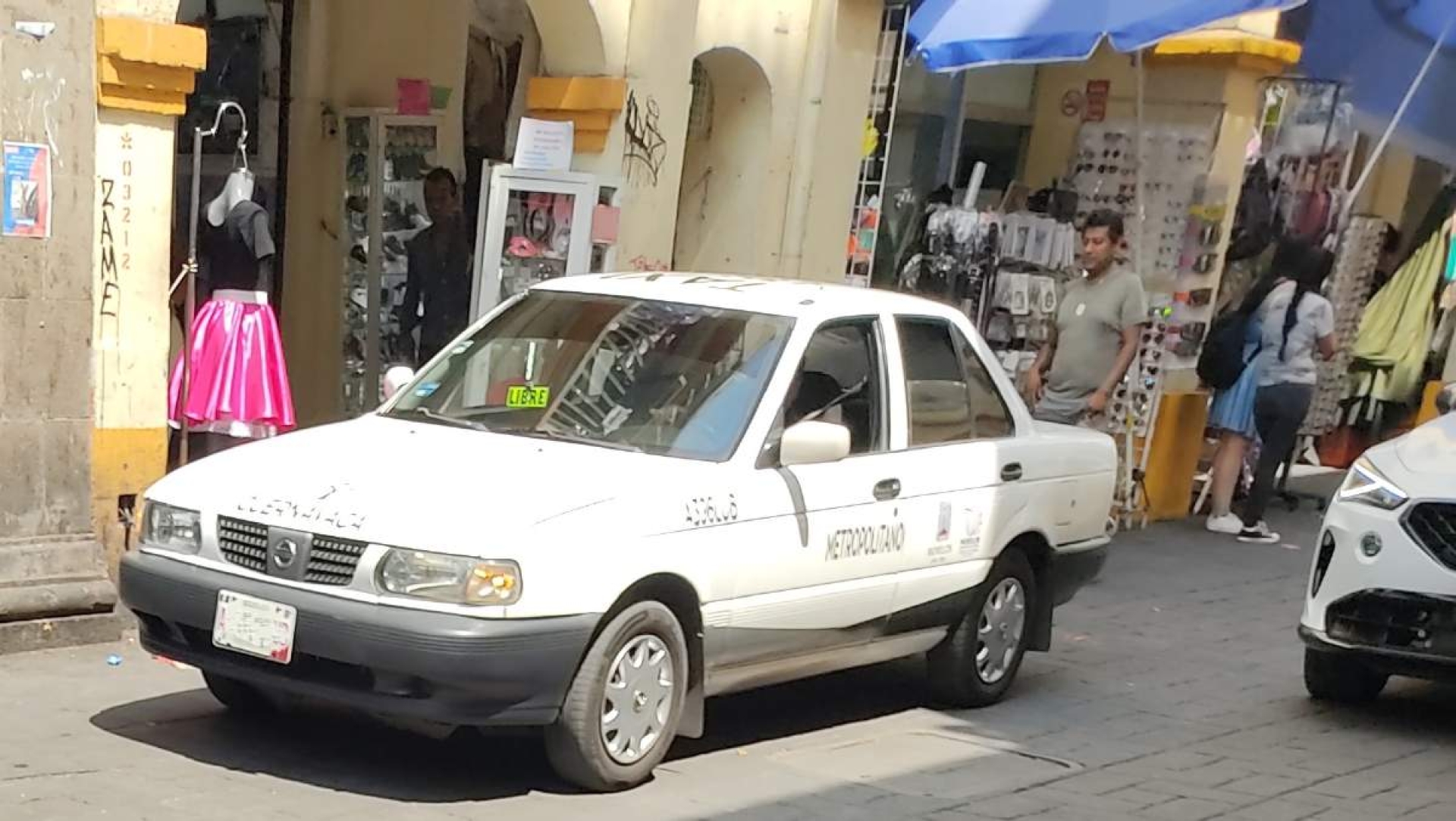 También es chofer particular