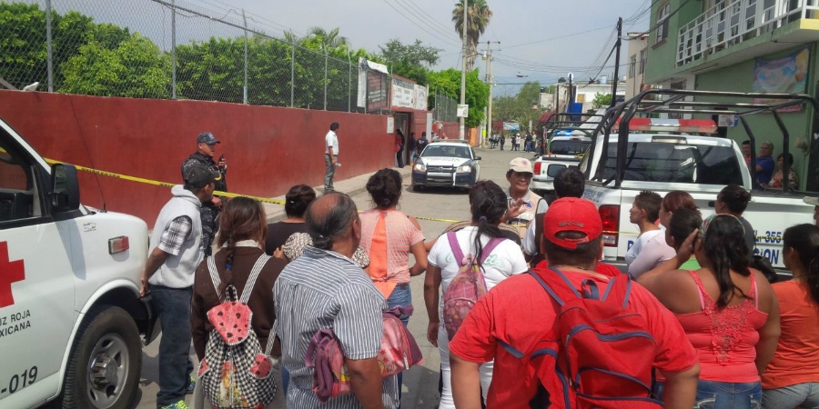 Evacuan a estudiantes del Conalep de Cuautla y escuelas aledañas