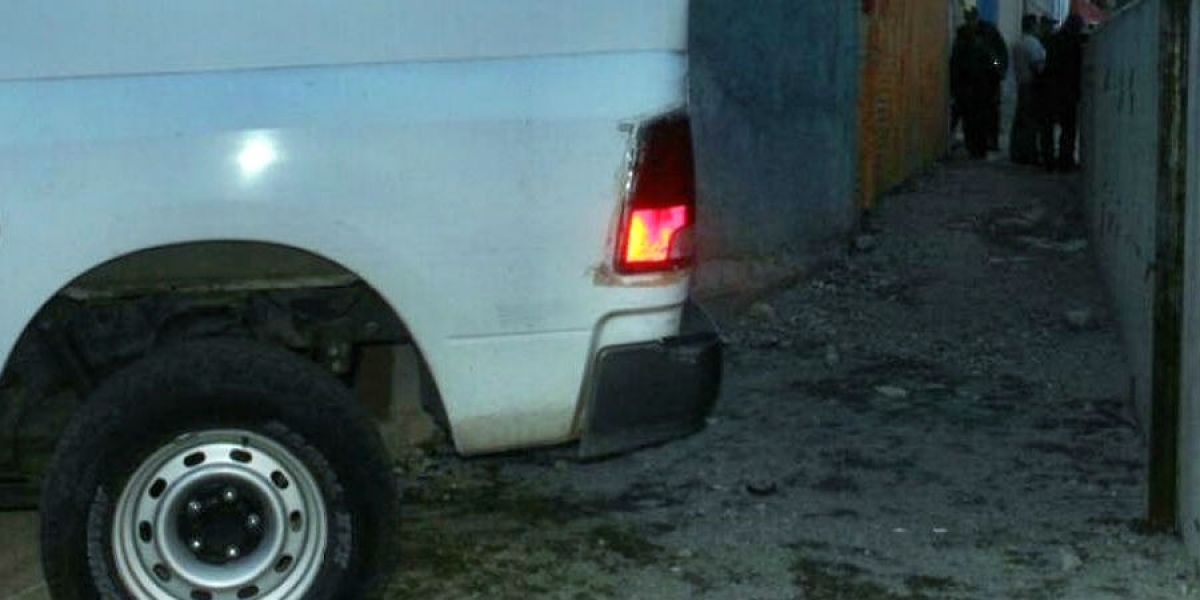 Lesionan a balazos a dos personas en Acapantzingo