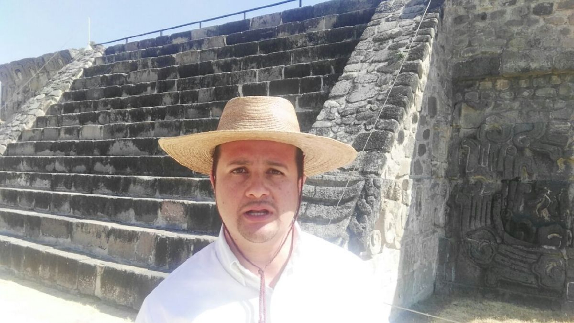 Mejoran audiocédulas visitas de personas con discapacidad en ruinas de Xochicalco