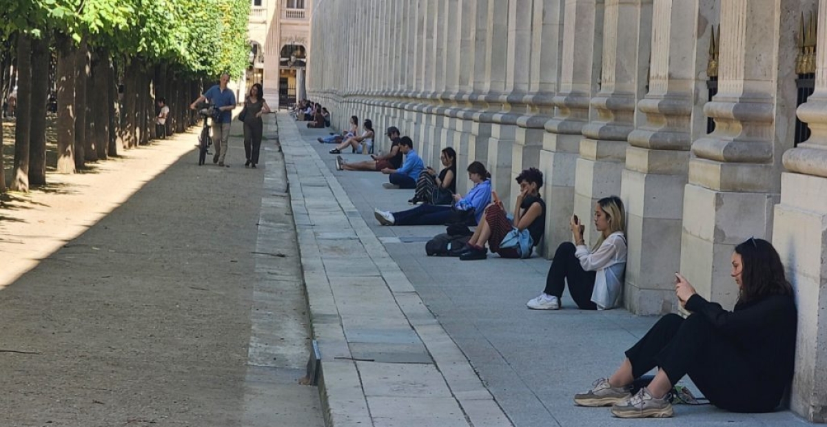 Francia emite 'alerta roja' ante ola de calor en el sur