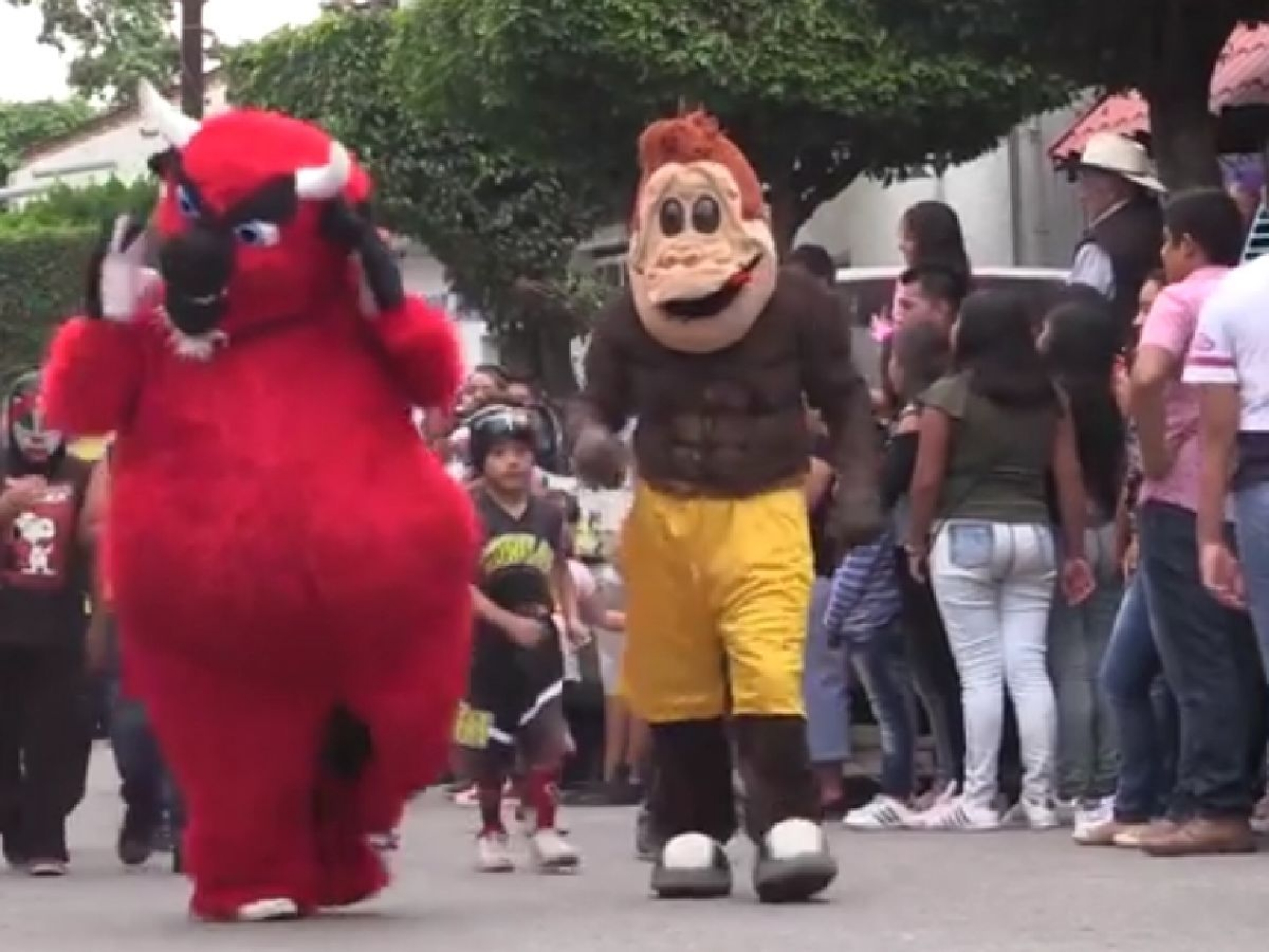 Gran colorido y tradición en la mojiganga 2018 de Jantetelco
