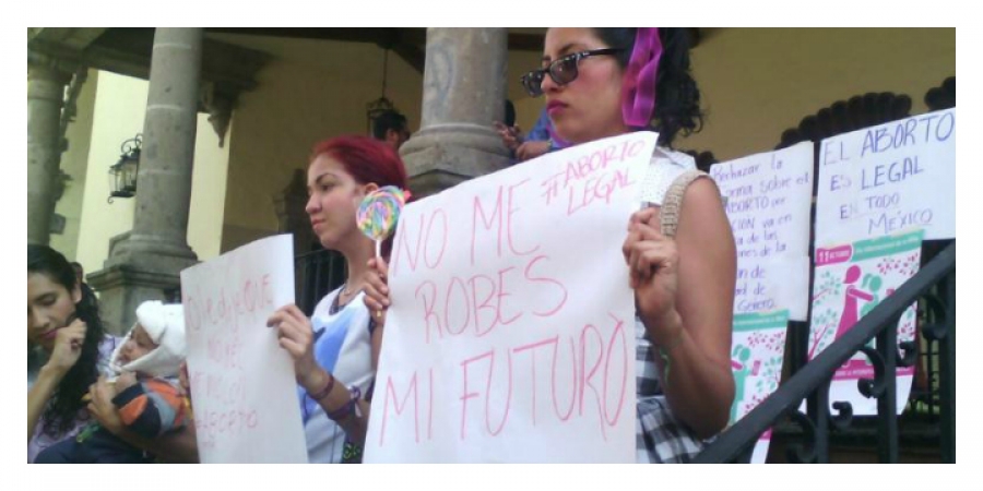 Se manifiestan para exigir la despenalización del aborto por casos de violación
