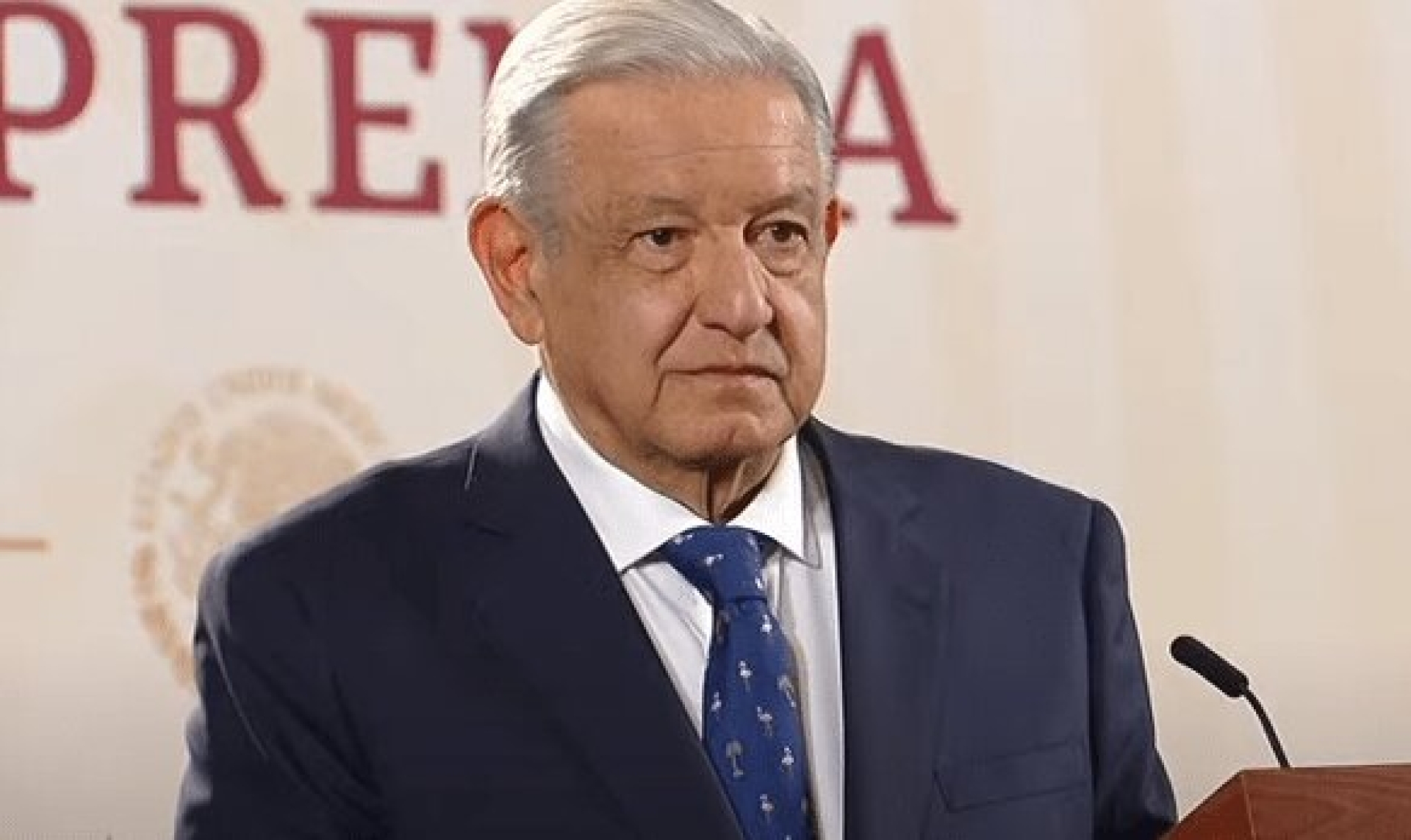 López Obrador respalda a Samuel García: 'Lo están maltratando'