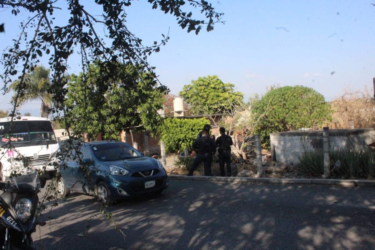 Fue asesinado en la entrada de su casa