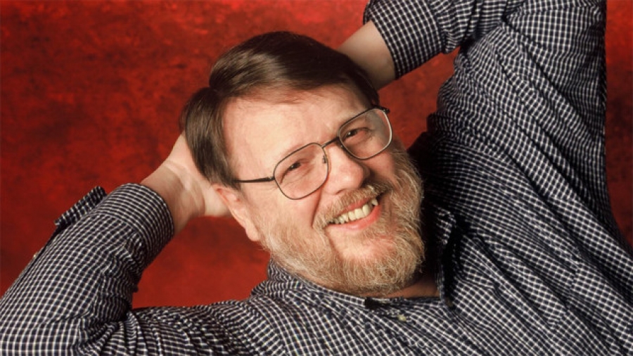 Ray Tomlinson, el padre del e-mail, falleció