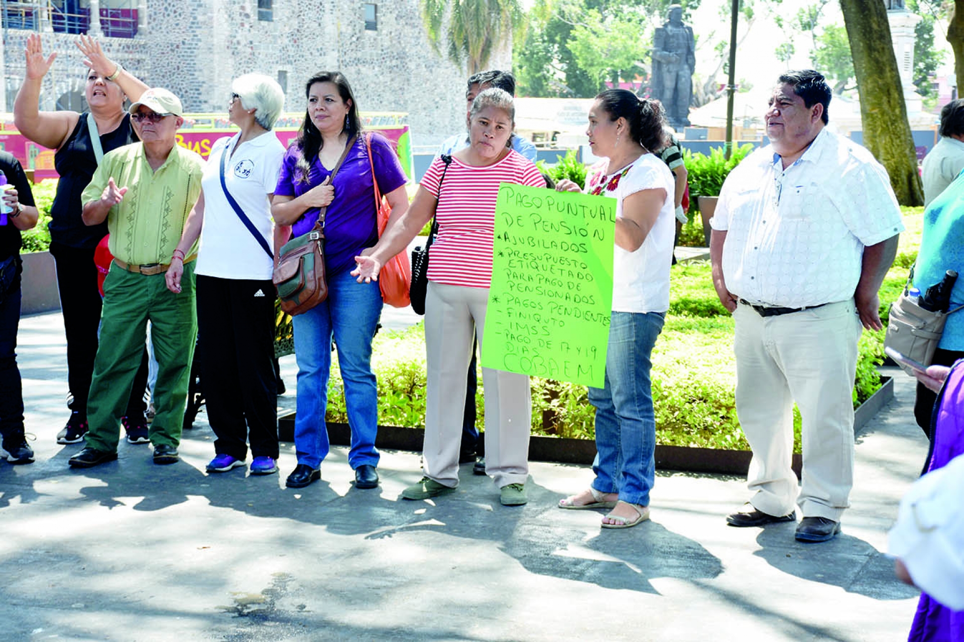 Jubilados del Cobaem reclaman que sus pagos lleguen puntuales
