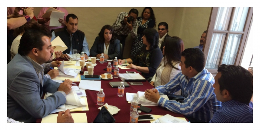 Se reúne la presidenta del TSJ con legisladores integrantes de la Comisión de Hacienda