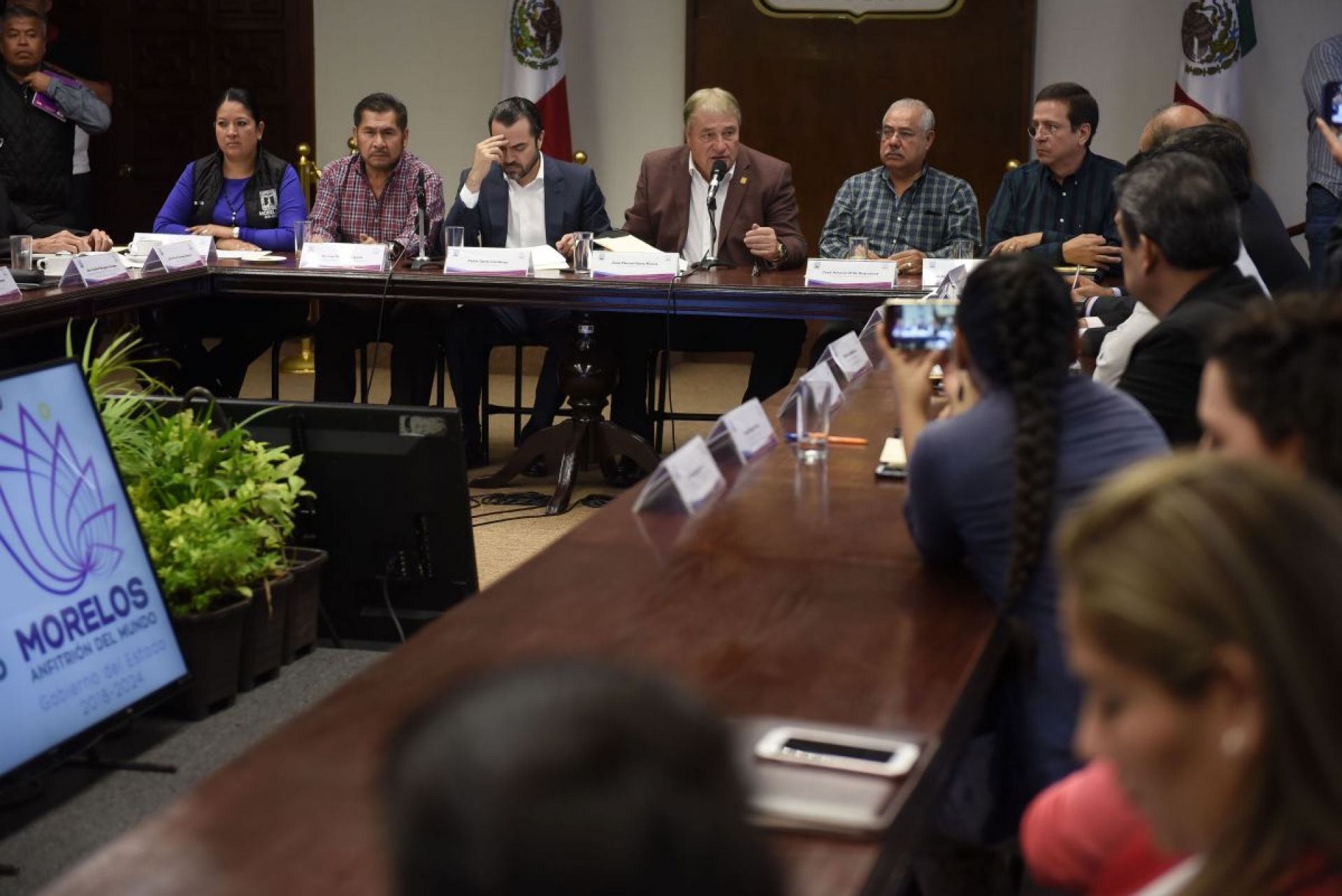 Grupo de 15 diputados “busca desestabilizar al estado”: Sanz