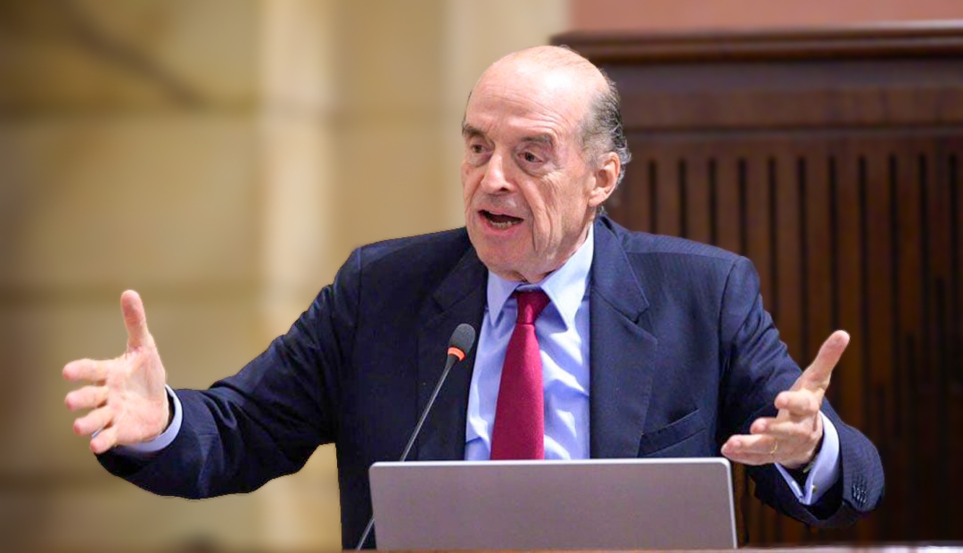 Excanciller colombiano revela que Petro tendría un problema de adicción