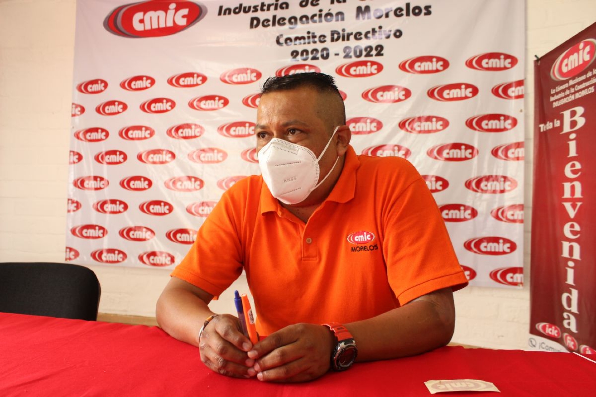 Temen constructores que se agrave caída de obra pública