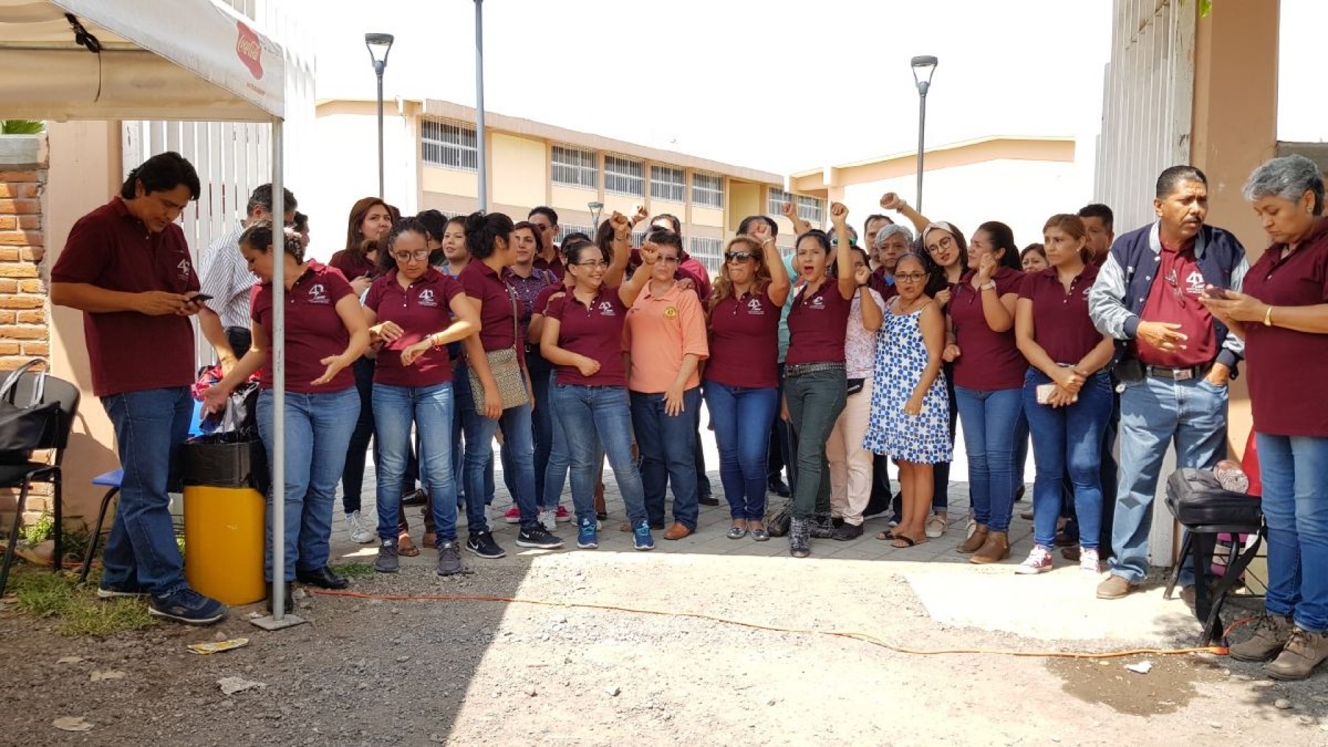 Preparatoria y la FES de Cuautla estallan huelga