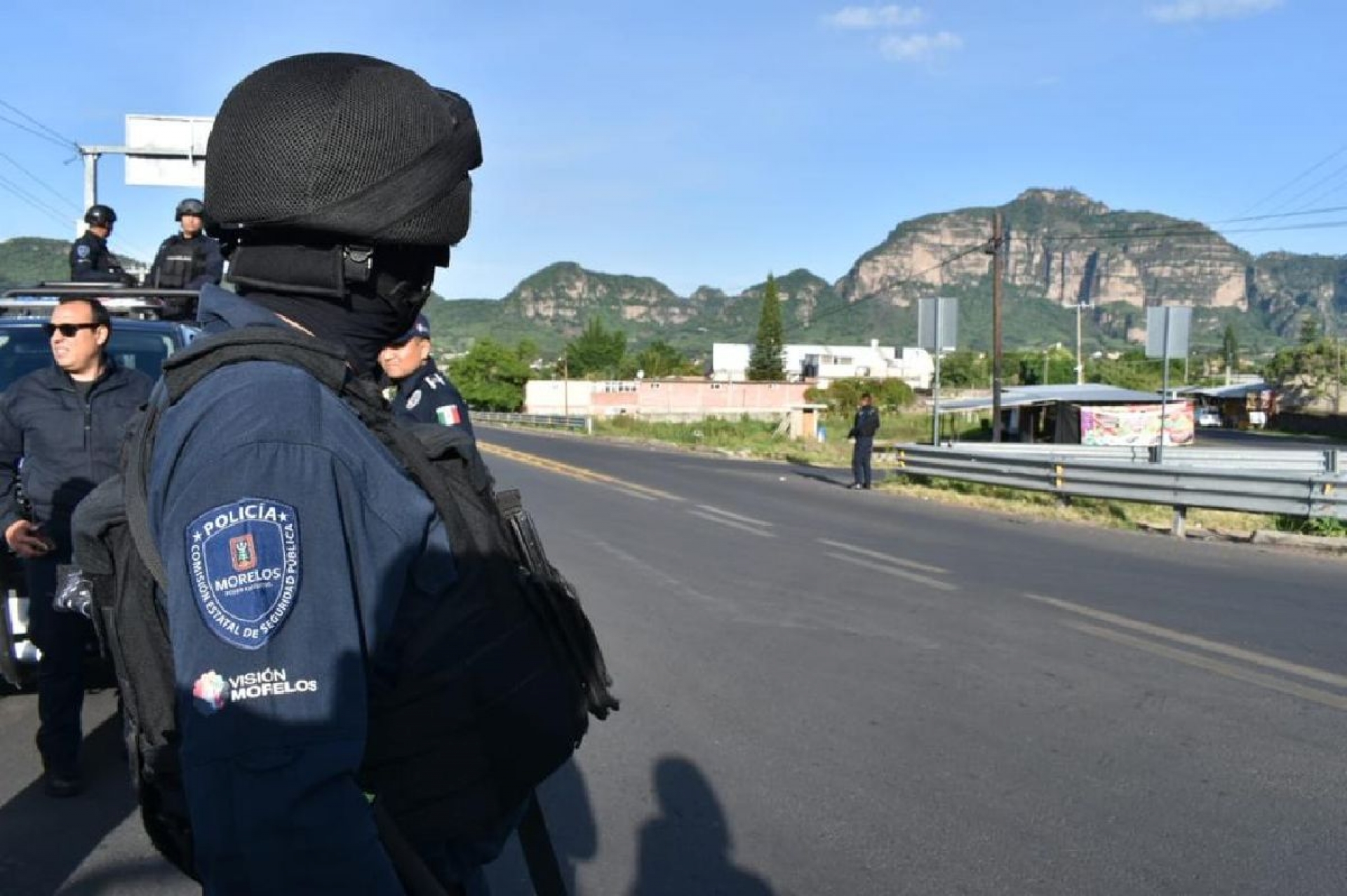Nuevos lineamientos para apoyos a deudos de policías fallecidos en acción