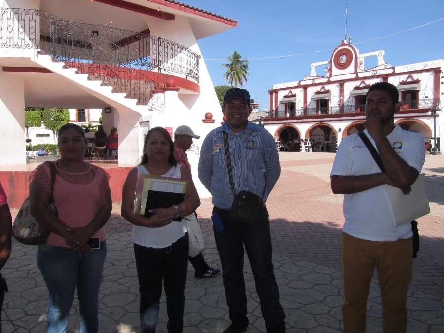 Ayudantes de Jojutla se quejan de falta de servicios