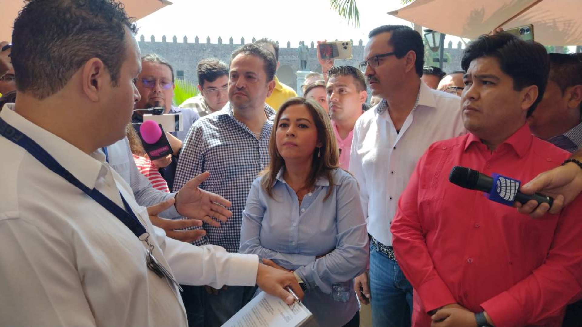 Lucy y Ale, compañeras del mismo dolor