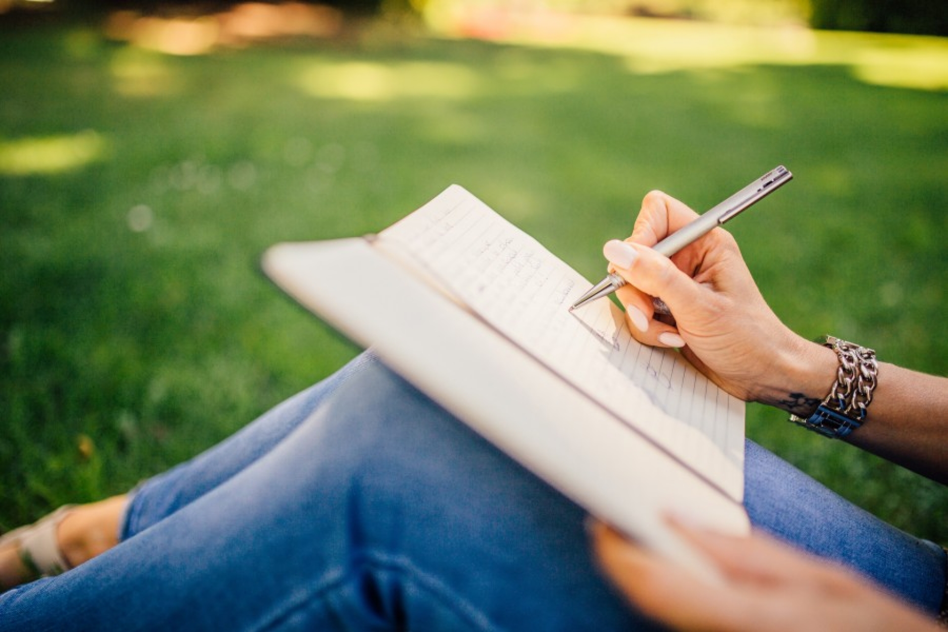 Diálogo con la escritora Rose B. Ortiz  PRIMERA PARTE