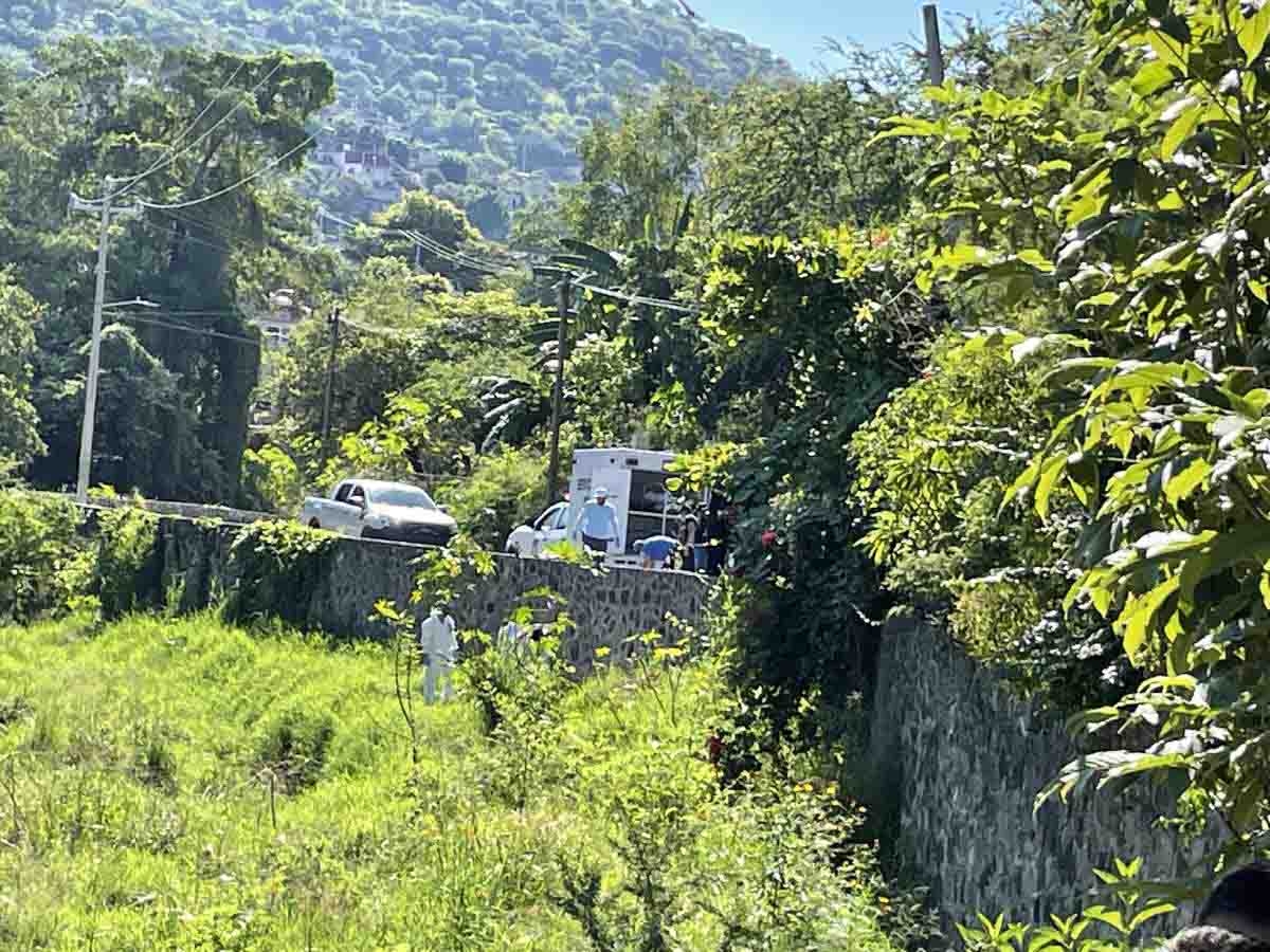 Dejan dos cuerpos en la colonia Diez de Abril