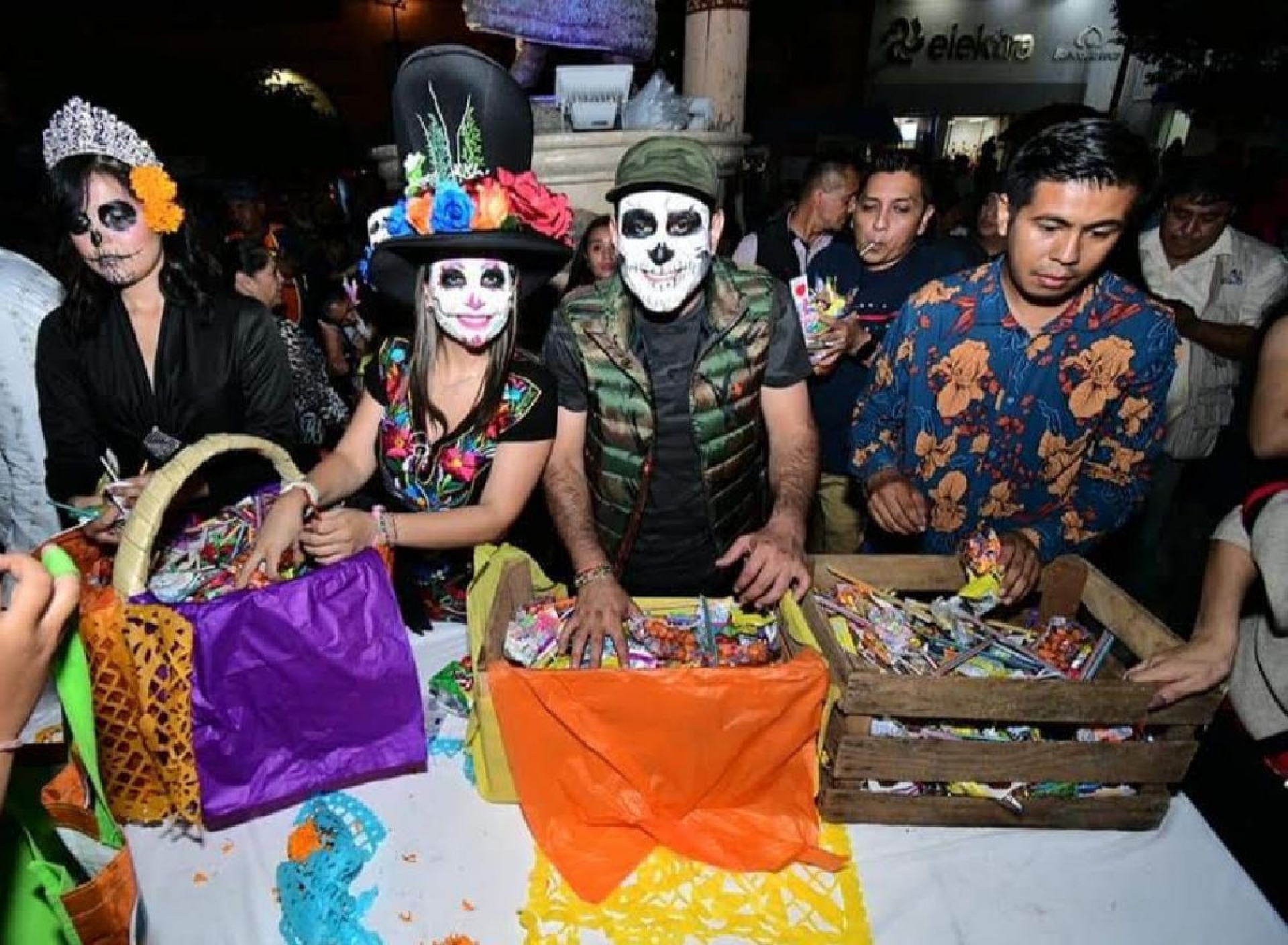 Celebra Yautepec noche de Muertos