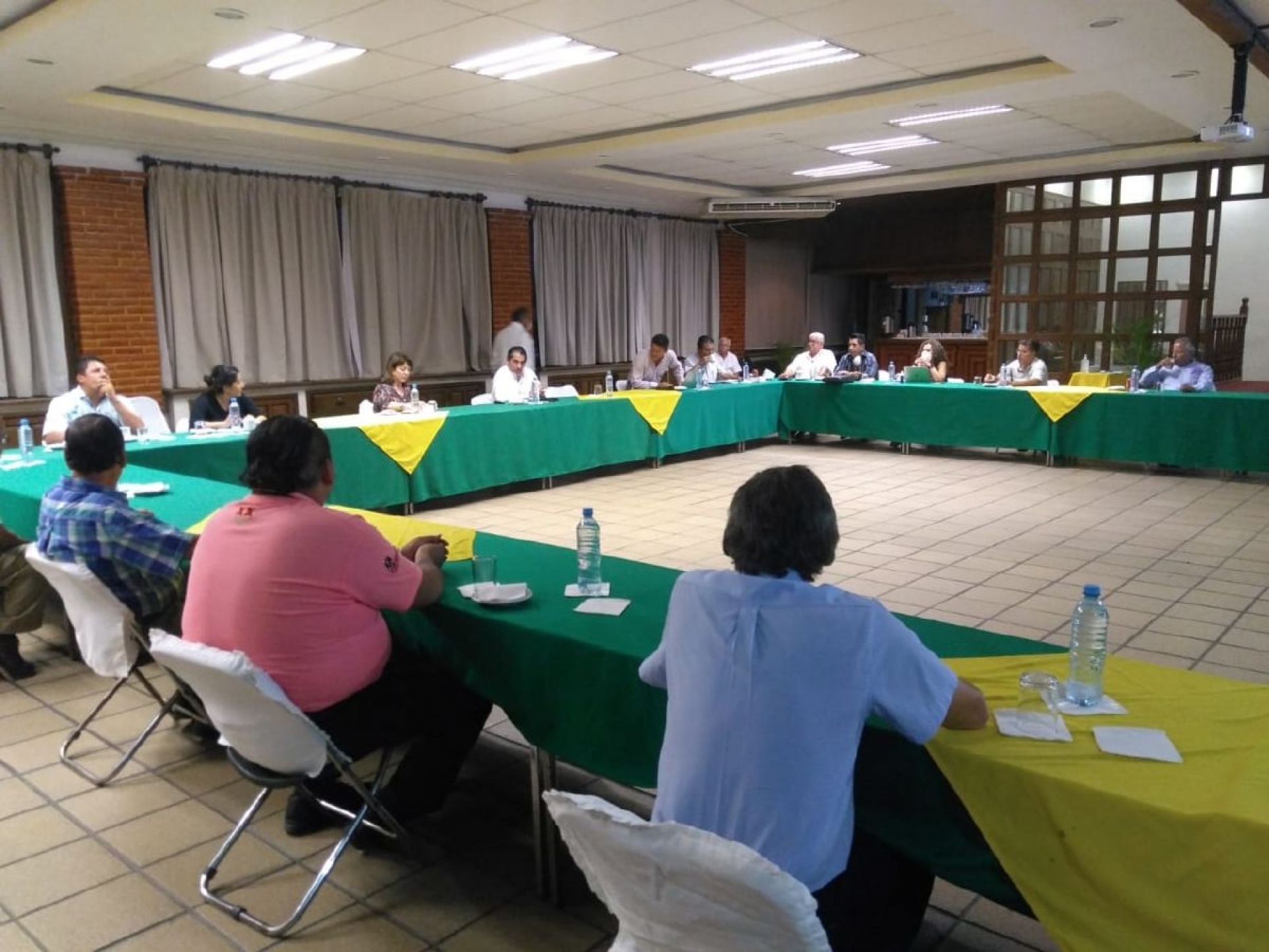 Emiten recomendaciones sanitarias a empresarios y prestadores de servicios de Cuautla