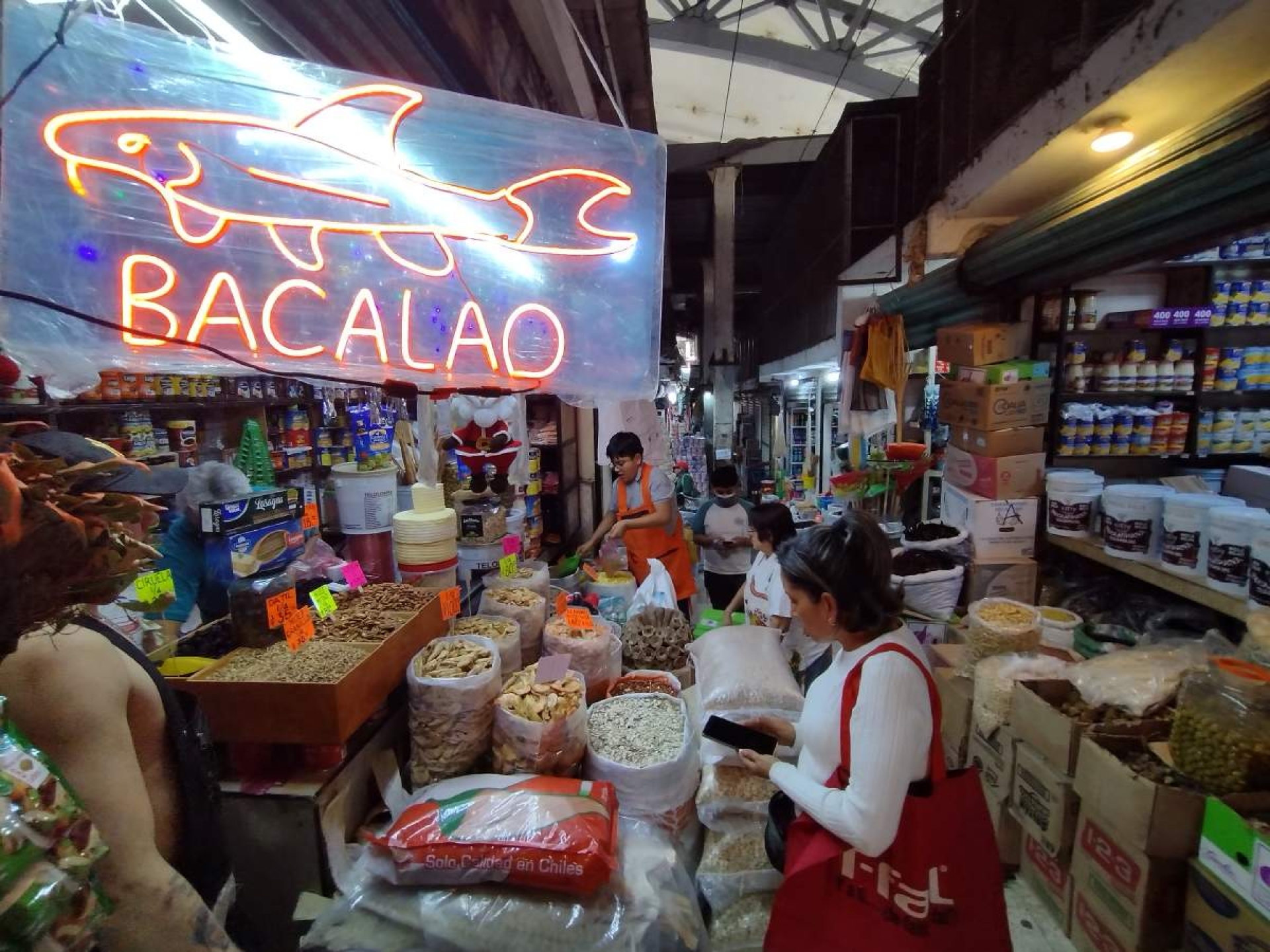 Suben ventas por fiestas decembrinas: Canacope
