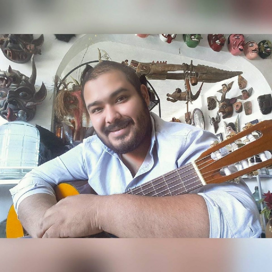 Busco transmitir calma al público con mis canciones: Alejandro Correa