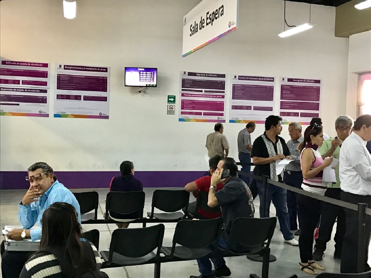 La SMyT llama a los contribuyentes a realizar el pago de su refrendo