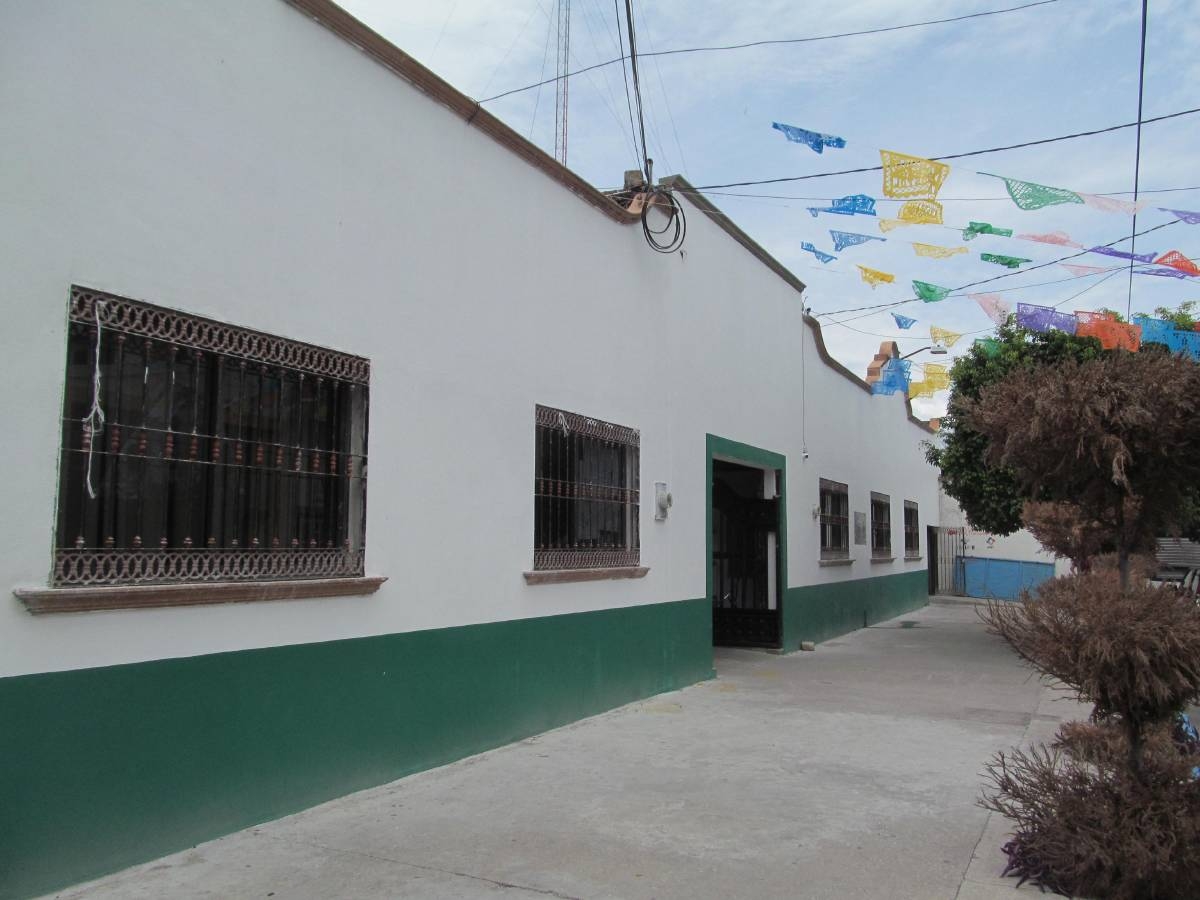 Ambulantes de Zacatepec se oponen a ser retirados